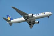 SKYMARK B767-300ER