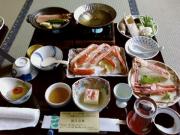 かに三昧  Photo by metro