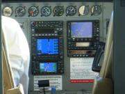 コクピットのアビオニクス  Photo by Mr.aspheric