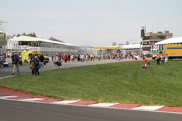 １コーナーから見たスタート方向