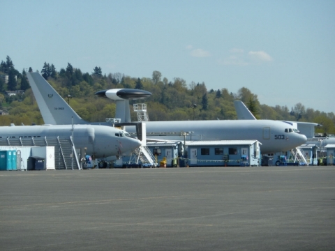 航空自衛隊E-767 (74-3503)　Photo by Mr.aspheric