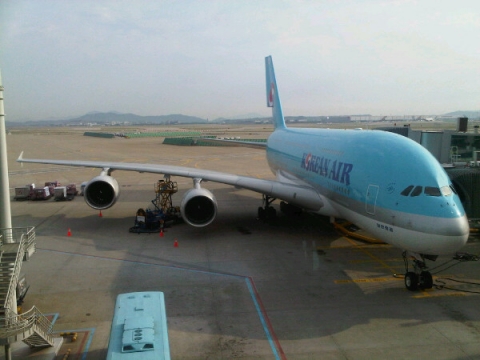 コリアンエアーA380 Photo by metro