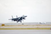 F-15上がりました
