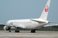 RUNWAY35へタキシング