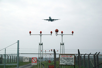 RUNWAY35 END