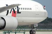 JAL B767-300