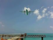 Q400 RWY17APP  Photo by metro@RORS