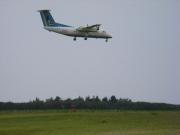 DASH8 RWY35 APP  Photo by Mr.aspheric