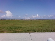 ウソのような晴れ間の中、訓練再開するGXY A300  Photo by metro@RORS