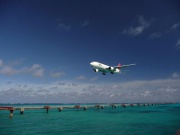 JAL B777 RWY17APP  Photo by Mr.aspheric