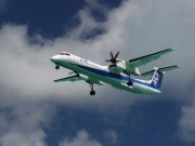 Q400  Photo by Mr.aspheric