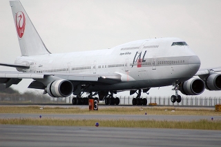 B747-400D（JA8904）
