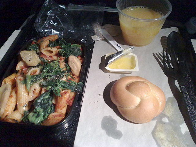 エコノミー機内食その２