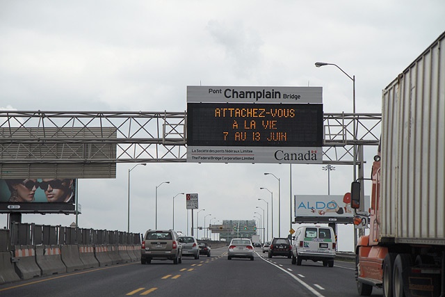 ポントチャンプレイン橋